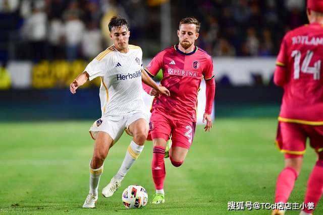 英超-热苏斯马丁内利破门 阿森纳3-1布伦特福德