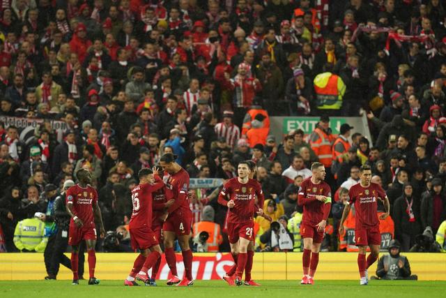 西亚28+11步行者大胜篮网 马克西20分76人灭蜂